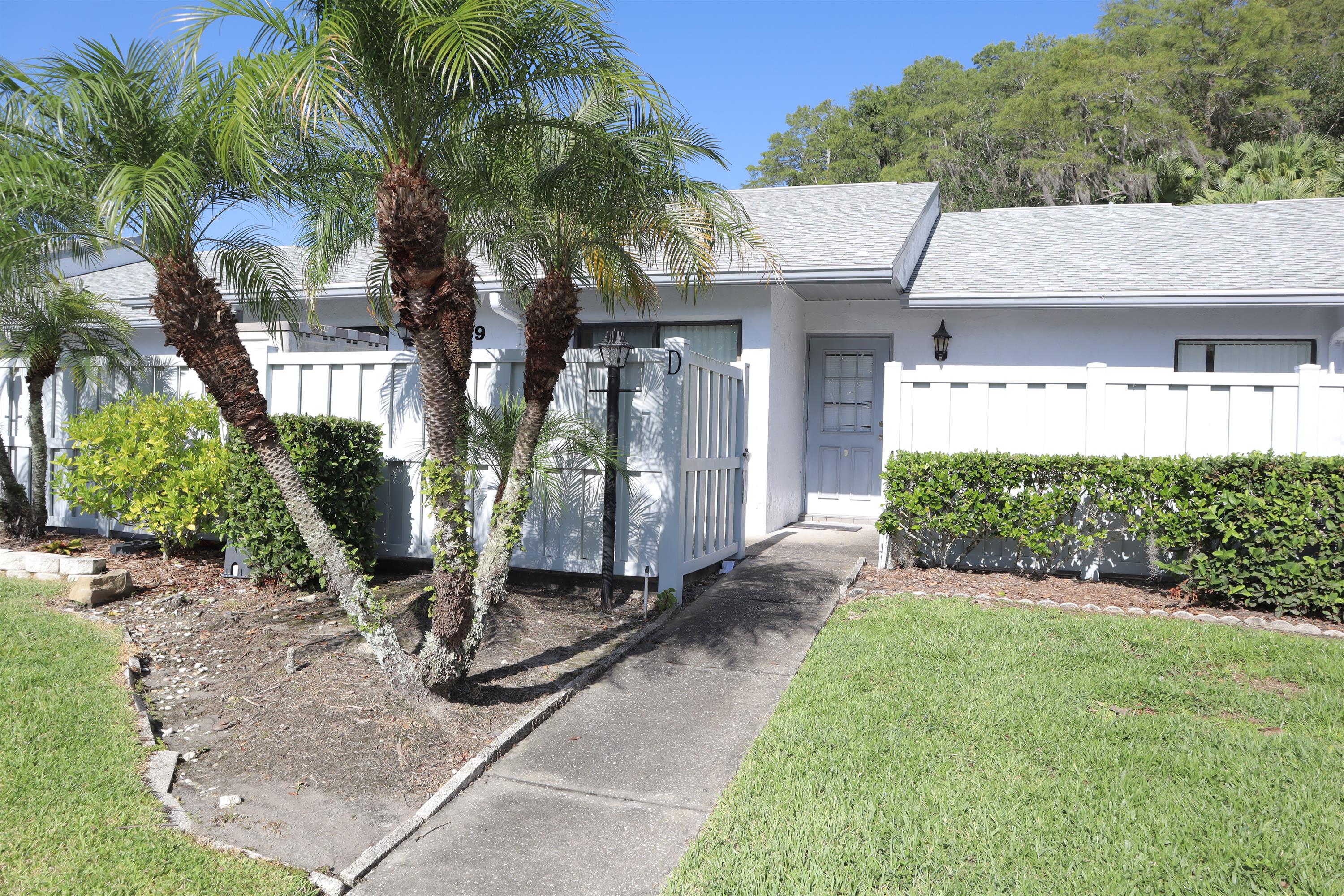 1389 Pine Ridge Circle East - D130